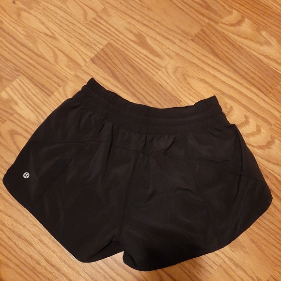 Black Lululemon running shorts - Picture 2 of 3